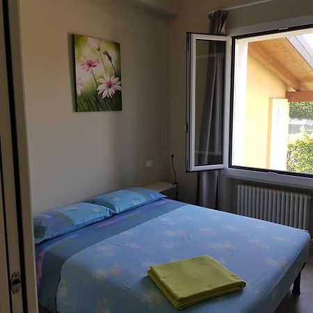Moniga del Garda Graziosa Al Portoヴィラ エクステリア 写真