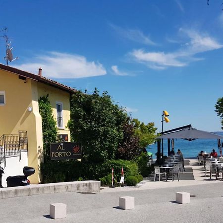 Moniga del Garda Graziosa Al Portoヴィラ エクステリア 写真