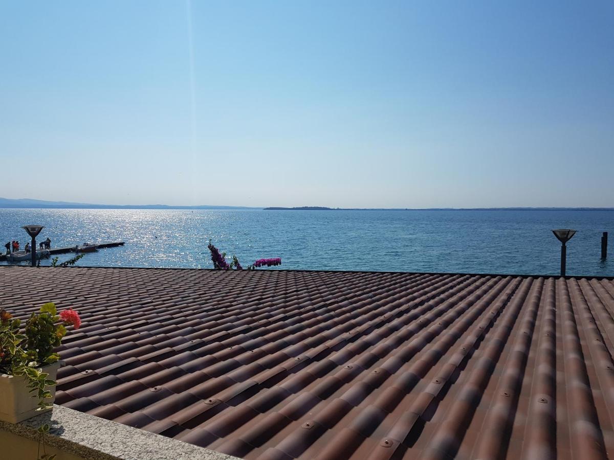 Moniga del Garda Graziosa Al Portoヴィラ エクステリア 写真